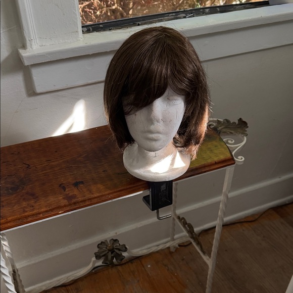 #43BSilky Elegant Brown Hair Wig Light Weight and Natrual